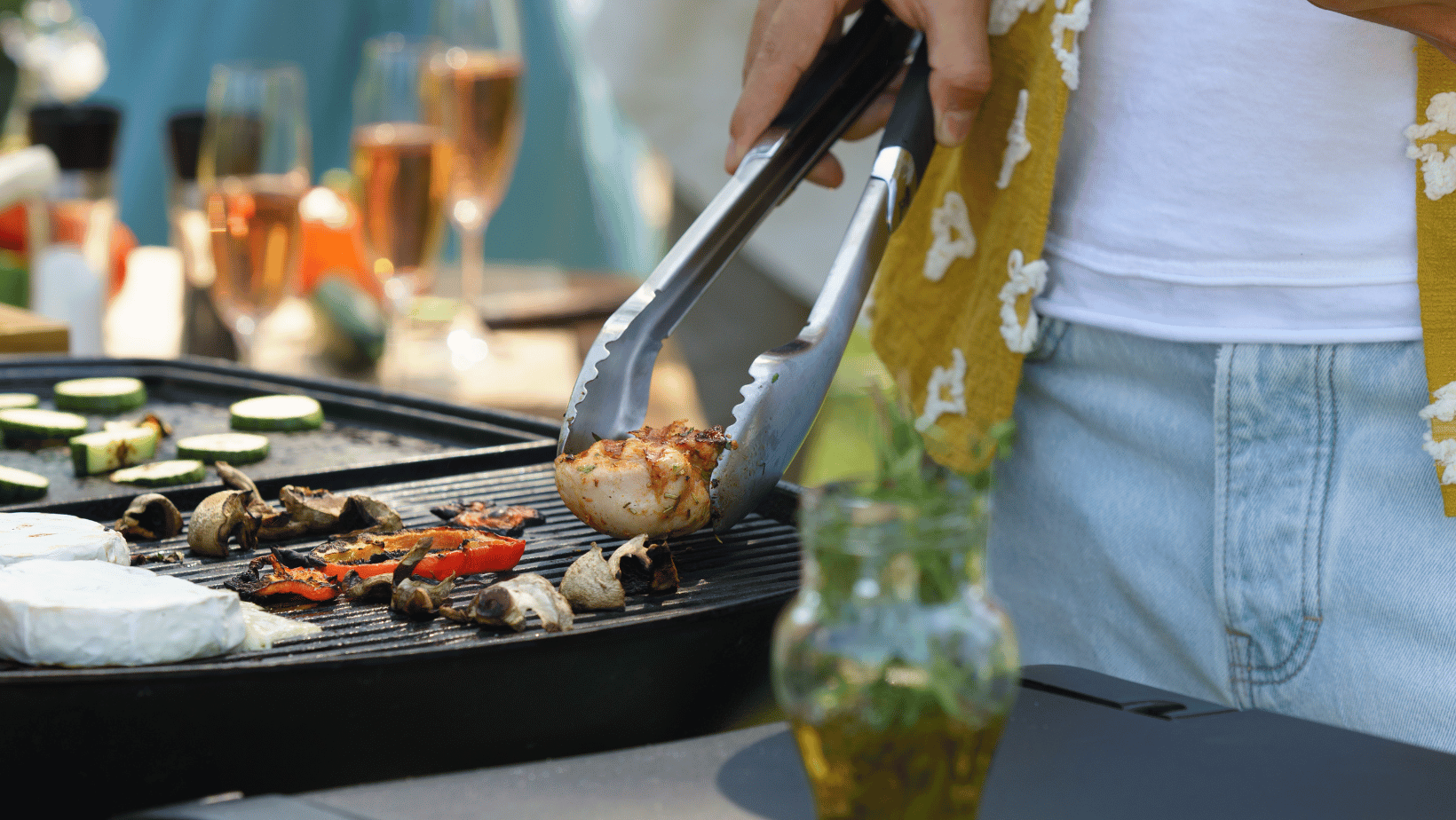 Barbecue: the art of modern cookery with the best helpers